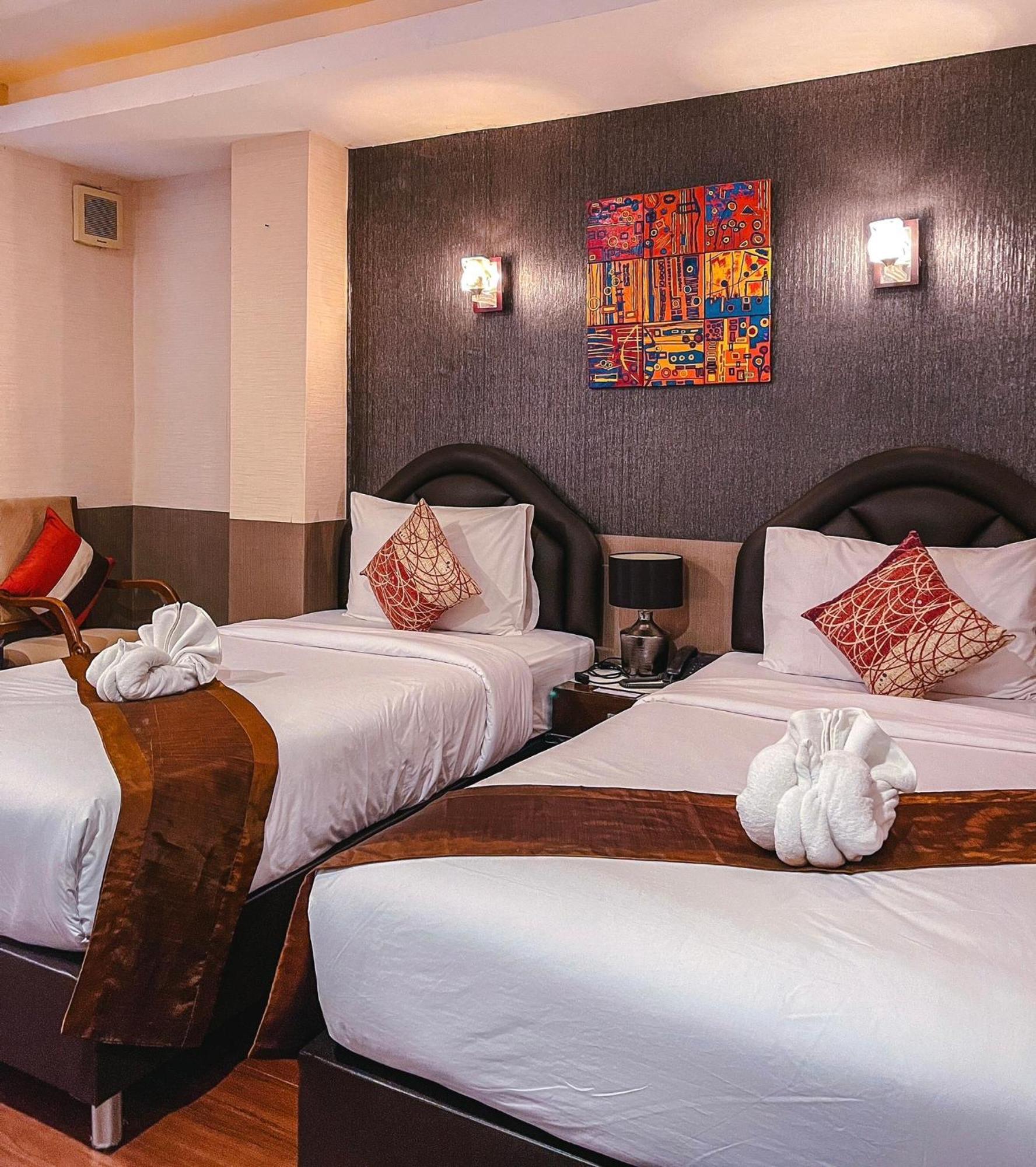 Baik Suite Bangkok Exterior photo