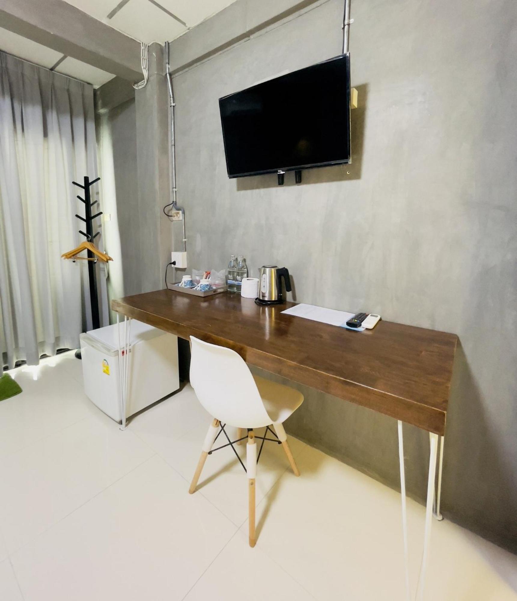 Baik Suite Bangkok Exterior photo